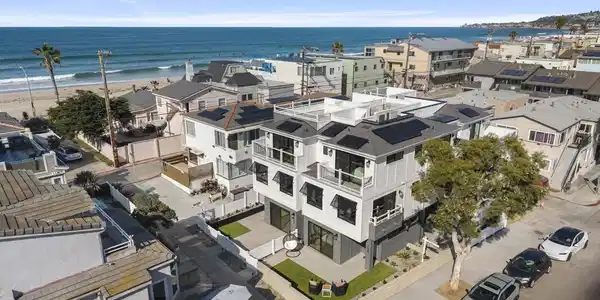 720 Nantasket Ct