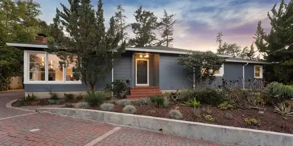 7927 Sterling Drive