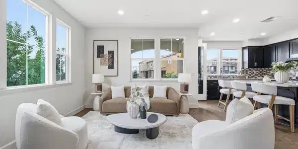 5724 Pandorea Terrace