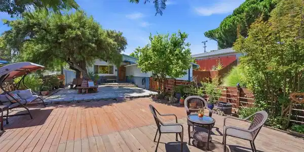 1501 Lassen Ct