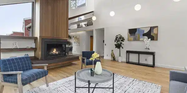 6425 Zinn Dr