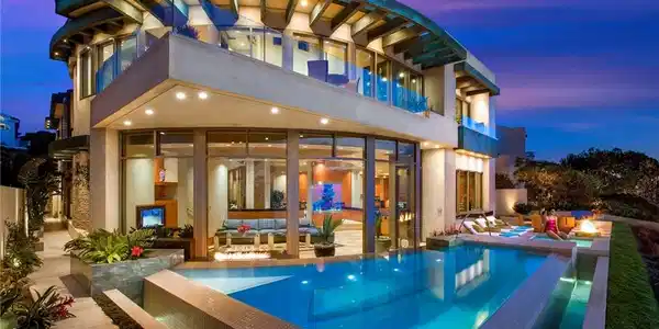 18 Ritz Cove