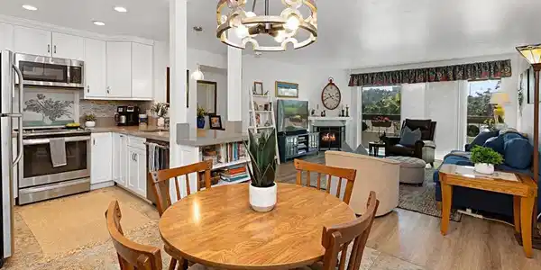 6737 Friars Rd.