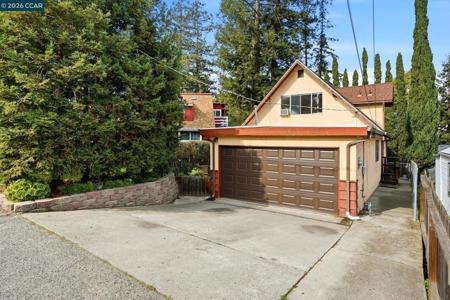 871 Merle Ave
