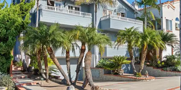 928 Agate Street