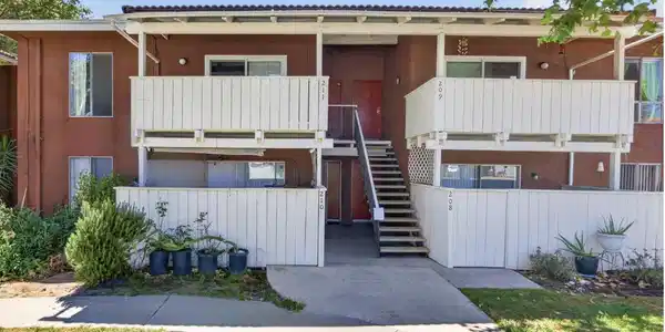 1300 Saratoga Avenue