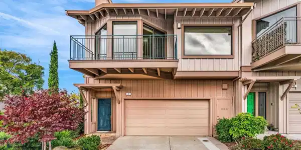 39 Starview Dr