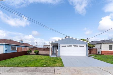 1207 Baylor Ave