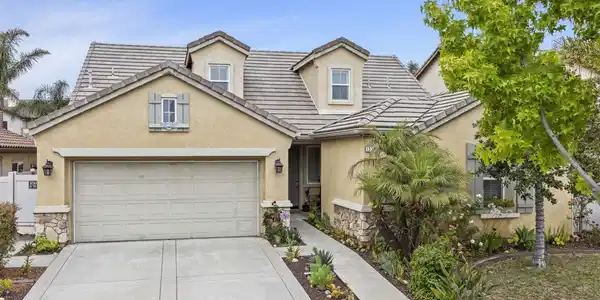 1335 Fuente Drive