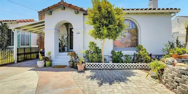 2014 109Th Ave
