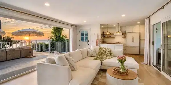 1445 Bluebird Canyon