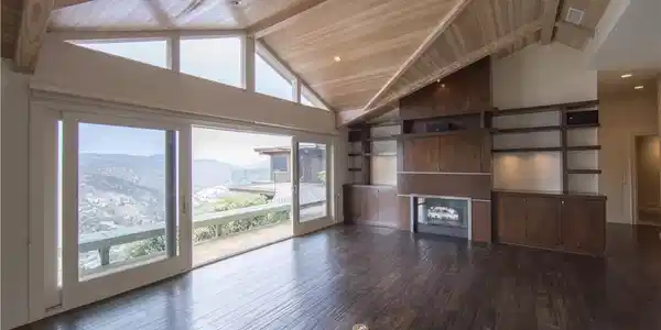 1289 Skyline Drive