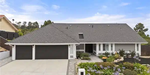 30520 Camino Porvenir