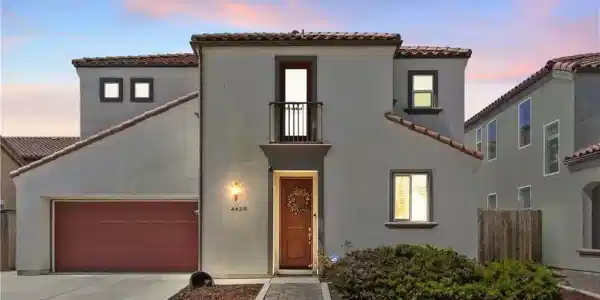 4429 La Joya Drive