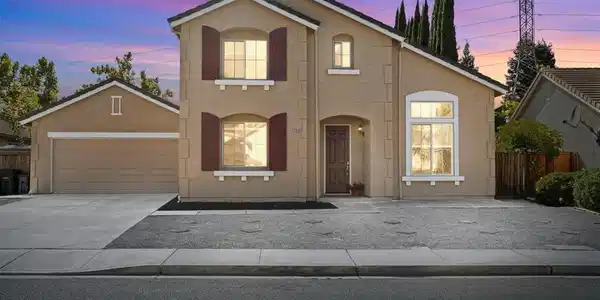 4651 Shetland Way