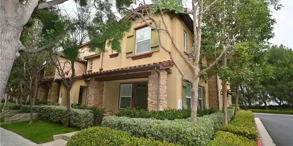 213 Coral Rose