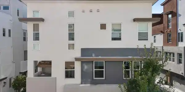 2909 Corvin Drive