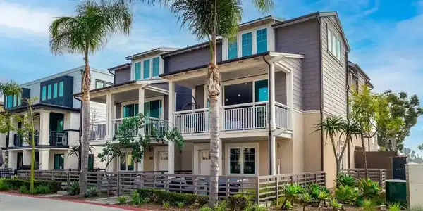 807 Santa Barbara Pl