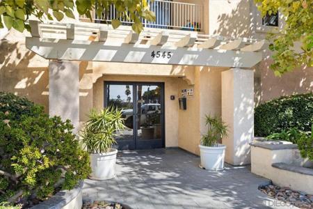 4545 Arizona St