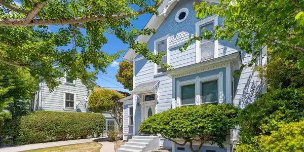 514 Washington Street