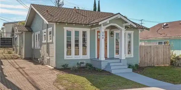 240 E Eldridge