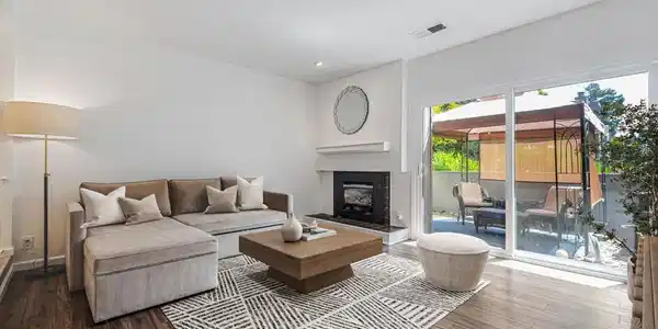 18018 Sahara Rd