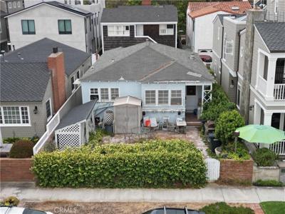1903 E Balboa Boulevard