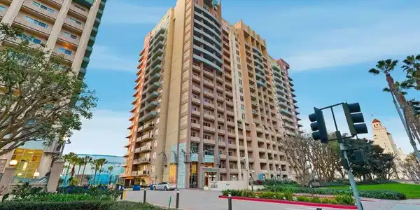 388 E Ocean Boulevard