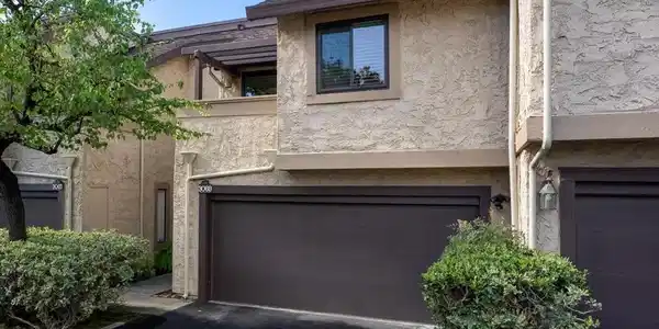 3069 Arlington Drive