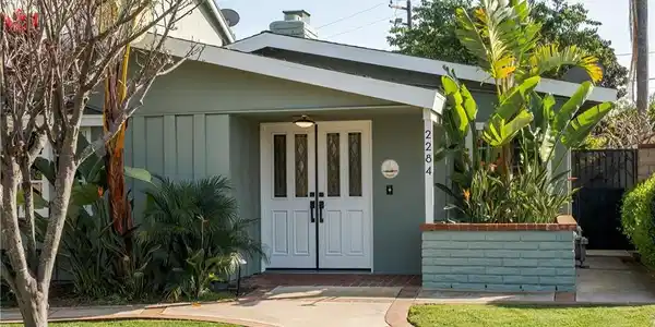 2284 Redlands Drive
