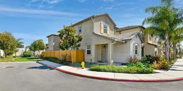 1786 Jasmine Way