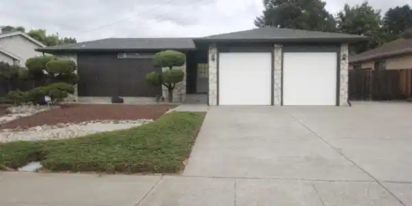 725 Vaqueros Ave