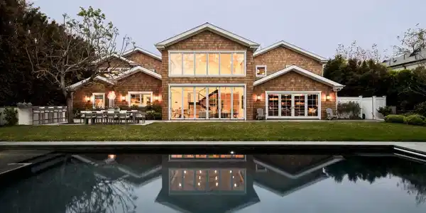 1057 Corsica Drive