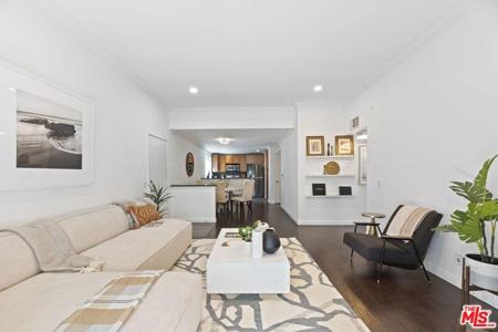 8300 Manitoba Street