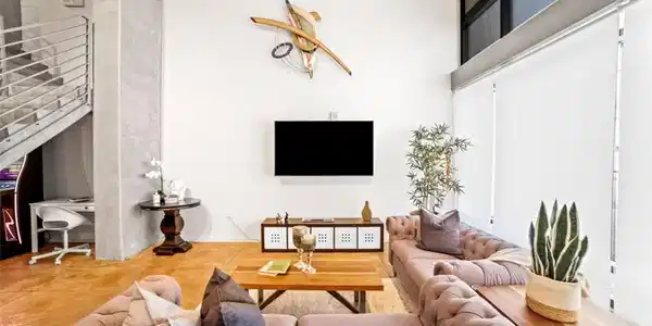 350 11th Ave.