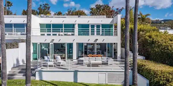 27420 Pacific Coast Highway