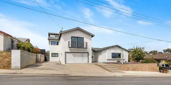 2862 Barbour Dr