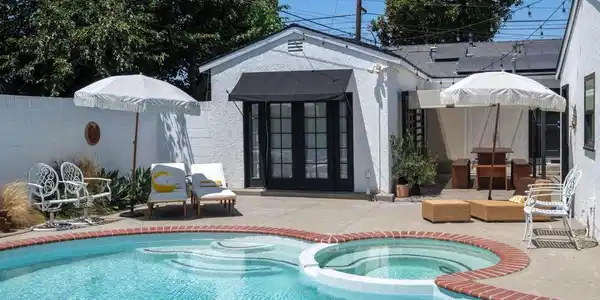 520 W 19th Street