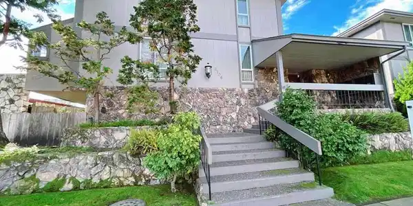 2106 Otis Drive