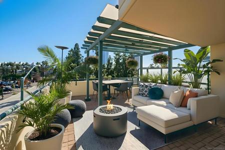 510 1st Ave