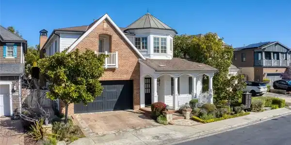 4761 Edgartown Drive