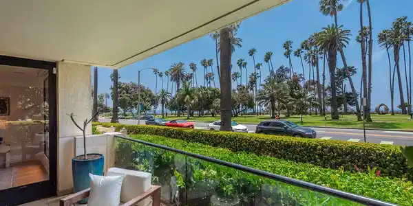701 Ocean Avenue