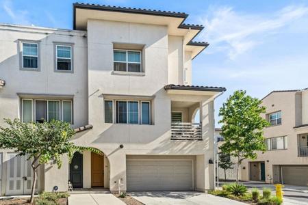 1251 Paseo Sea Breeze