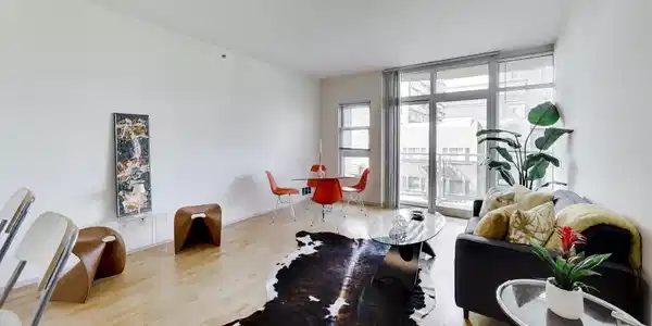 1 Lakeside Drive