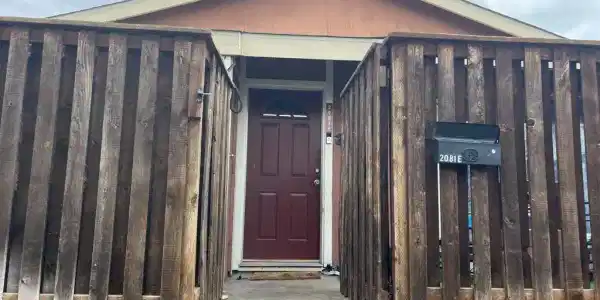 2081 Olivera Rd