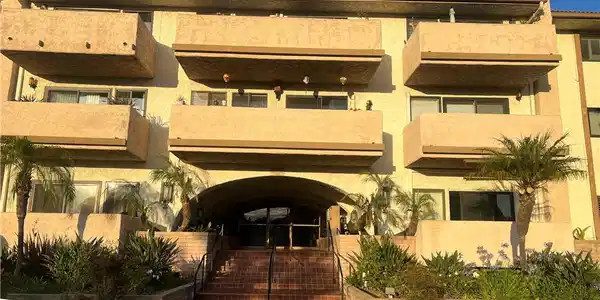 12300 Montecito