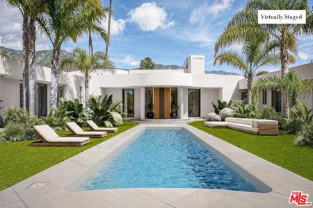 526 Crocker Sperry Drive