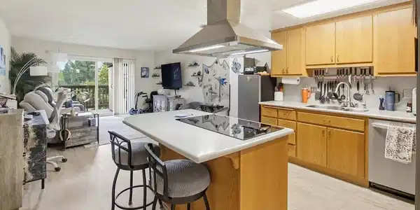 4444 W Point Loma Blvd