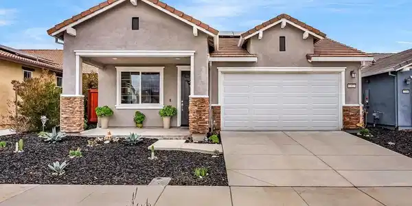 2322 2322 Melrose Landing