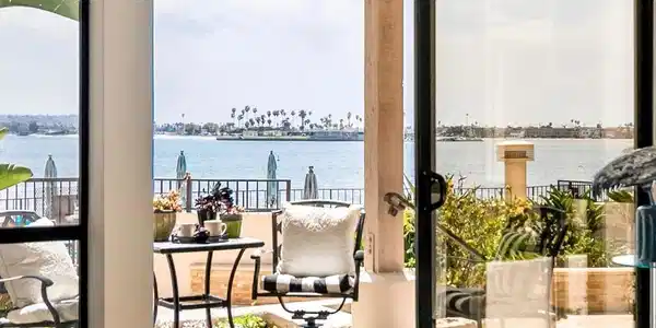 1145 Pacific Beach Dr